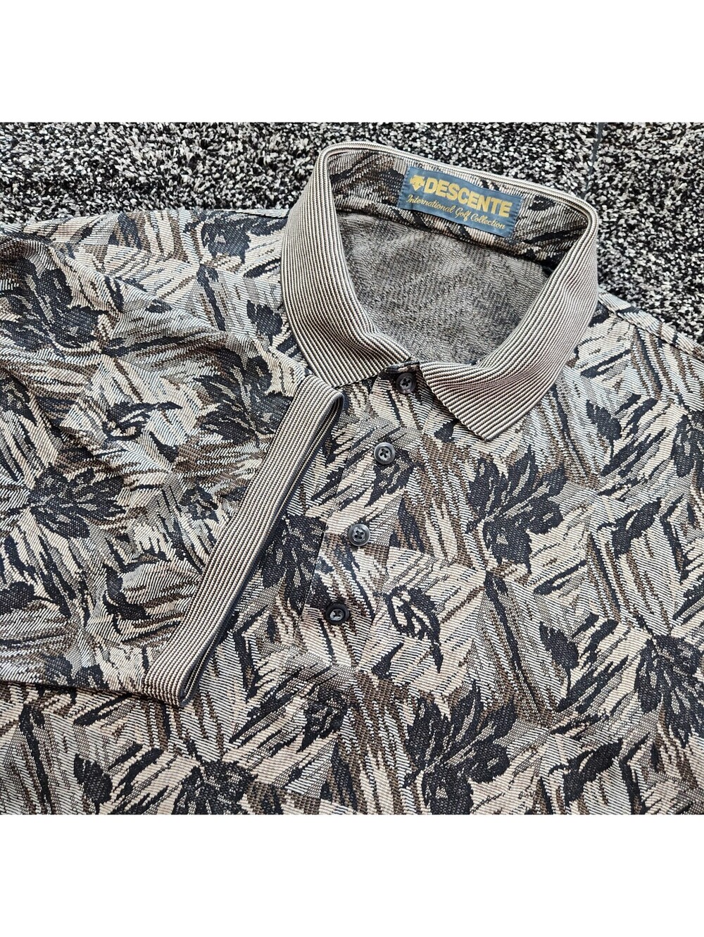 Vtg Descente International Collection Golf / Polo Shirt Size XL Floral 3D Cotton